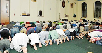 যুক্তরাষ্ট্রে শতাধিক মসজিদে চলছে খতমে তারাবি