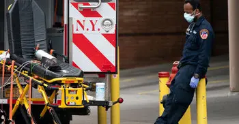 US faces ‘really bad’ week as coronavirus deaths spike