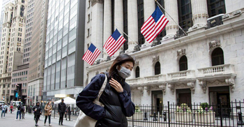 করোনার থাবায় ম্লান যুক্তরাষ্ট্রের স্বাধীনতা দিবসের আনন্দ