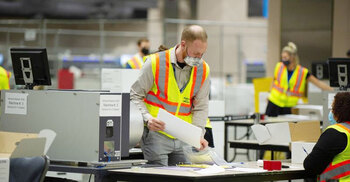 US markets soar despite election uncertainty