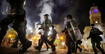 Breonna Taylor: Police officer shot during Louisville protests