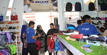 Walkar Footwear offers 15% Eid discount