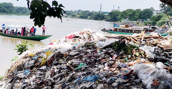 শীতলক্ষ্যার ঘাটে বর্জ্যের স্তূপ, এলাকাবাসীর দুর্ভোগ
