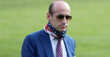 Covid: White House aide tests positive as military leaders quarantine