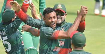 প্রোটিয়াদের গুঁড়িয়ে ‘ডাবল সেঞ্চুরি’ বাংলাদেশের