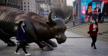 World shares tumble after Trump takes aim at China tech firms