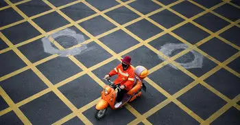 China posts drop in coronavirus cases, Wuhan lockdown due to end