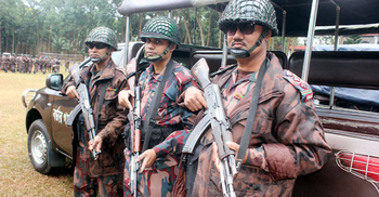 ভোলায় সংঘর্ষ, হেলিকপ্টারে বিজিবি মোতায়েন