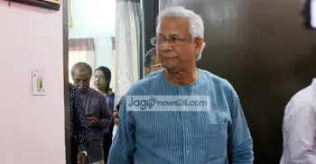 Dr Yunus gets bail after surrender