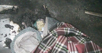 স্ত্রীকে হত্যার পর পুড়িয়ে দিলেন স্বামী