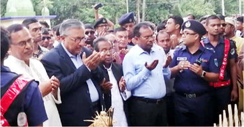 কার কবর দেখতে এসেছেন, বুয়েট ভিসিকে আবরারের বাবার প্রশ্ন