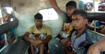 কাঁঠালবাড়ি ঘাটে পরিবহন শ্রমিকের লাশ