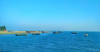 সেন্টমার্টিনে পর্যটকবাহী জাহাজ চলাচল শুরু আজ