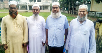 ১০ জনের হজের টাকা মেরে দিলেন মোয়াল্লেম