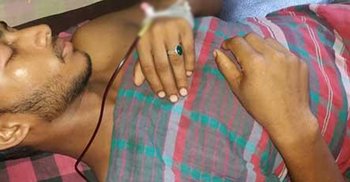 বিয়ের খবরে নাতির পুরুষাঙ্গ কেটে দিলেন দাদি