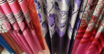 জানালার পর্দায় ফাঁস লেগে শিশুর করুণ মৃত্যু