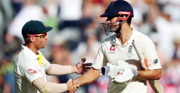 বোমা ফাটালেন কুক : ওয়ার্নার তাকেও বলেছিলেন বল টেম্পারিং করতে!