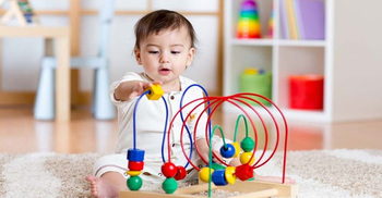 কোন বয়সে শিশুর বিকাশজনিত সমস্যাগুলো চিহ্নিত করা সবচেয়ে গুরুত্বপূর্ণ?