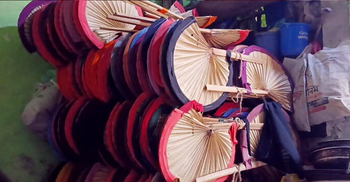 জৌলুস হারিয়েছে ‘পাখাওয়ালা বাড়ি’