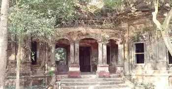 মালিকের অজান্তেই ‘প্রত্নসম্পদ’ ঘোষণা, ‘রঘুনাথ ভবন’ ঘিরে বিতর্ক