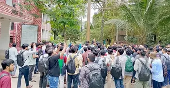 শাবিপ্রবি শিক্ষার্থীকে মারধরের ঘটনায় ক্যাম্পাসে ফের বিক্ষোভ