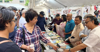 নিউইয়র্কের বইমেলায় তসলিমা নাসরিন