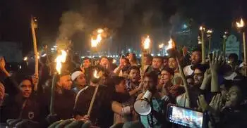 সারাদেশে আন্দোলনের হুঁশিয়ারি দিয়ে শিক্ষার্থীদের মশাল মিছিল