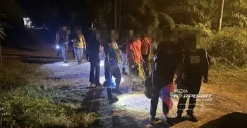 মালয়েশিয়ায় বাংলাদেশিসহ ২১ অবৈধ প্রবাসী আটক