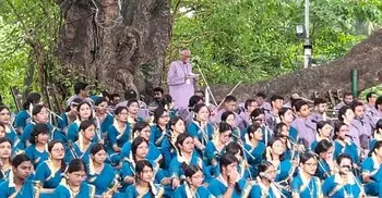 ভয় দেখিয়ে গান থামানো যাবে না: ছায়ানটের সভাপতি সারওয়ার