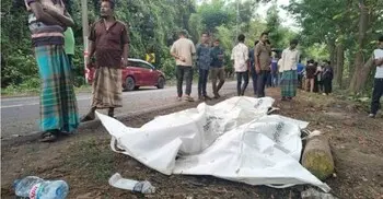 লোহাগাড়ায় সড়ক দুর্ঘটনায় তিন বৌদ্ধ সন্ন্যাসী নিহত