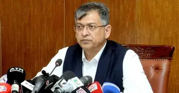 ঢাকায় সাবেক মার্কিন গোয়েন্দা কর্মকর্তা, যা জানালেন স্বরাষ্ট্রমন্ত্রী
