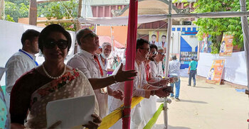চলচ্চিত্র শিল্পী সমিতির নির্বাচনে ভোটগ্রহণ চলছে