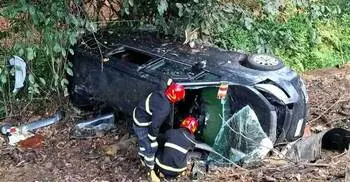 লোহাগাড়ায় সড়ক দুর্ঘটনায় তিন বৌদ্ধ সন্ন্যাসী নিহত