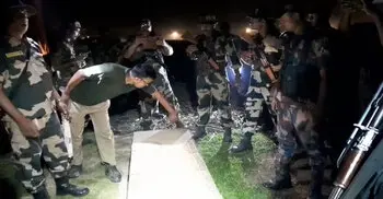 সকালে বিজিবির প্রতিবাদ, রাতে মরদেহ ফেরত দিলো বিএসএফ