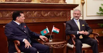 ভিসা সহজ করার আশ্বাস ভারতের, শেখ হাসিনার প্রত্যর্পণ চাইলো বাংলাদেশ