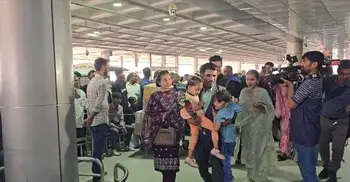 দুবাইয়ে আটকে পড়া বিমানের ২৭ ক্রুকে ফিরিয়ে আনলো ইউএস-বাংলা