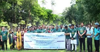 নিজ অবস্থান থেকে সবুজ-বাসযোগ্য ক্যাম্পাস গড়ার আহ্বান ঢাবি উপাচার্যের