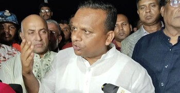 বাসডুবির ঘটনা তদন্তে পৃথক কমিটি, উদ্ধার অভিযান অব্যাহত