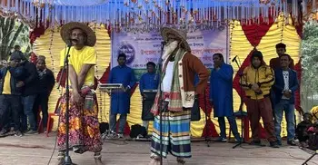 চাঁপাইনবাবগঞ্জে বেকার যুবকদের সচেতনতায় গম্ভীরা গানের আসর