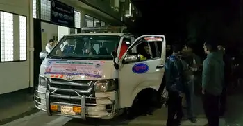 মাদারীপুরে কাভার্ডভ্যানের ধাক্কায় প্রাণ গেলো দুই বন্ধুর