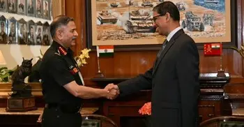 ভারতের সঙ্গে প্রতিরক্ষা সহযোগিতা বাড়ানো নিয়ে আলোচনা