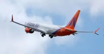 প্লেনের ভেতর বিড়ি জ্বালানোয় যাত্রীর বিরুদ্ধে মামলা