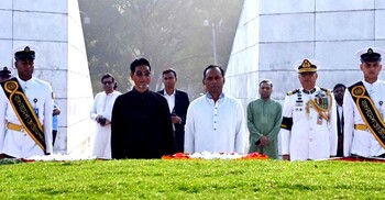 শহীদ জিয়া-খালেদা জিয়ার সমাধিতে ডেপুটি স্পিকার-চিফ হুইপের শ্রদ্ধা