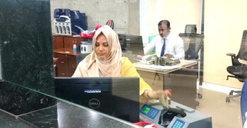 ঈদের ছুটি শেষে ব্যাংকে লেনদেন শুরু, ফিরছে স্বাভাবিক গতি