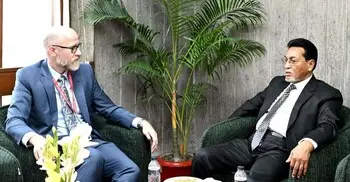 সংবিধান পুরোপুরি বাতিল করার সুযোগ নেই, প্রয়োজনীয় পরিবর্তন আনতে হবে