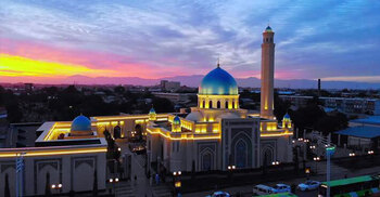 ফজরের ওয়াক্তে নফল নামাজ আদায়ের বিধান