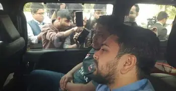 সেই জার্সি পরেই সংসদে হাসনাত