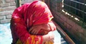 নিজ মেয়েকে ধর্ষণের অভিযোগে বাবা গ্রেফতার