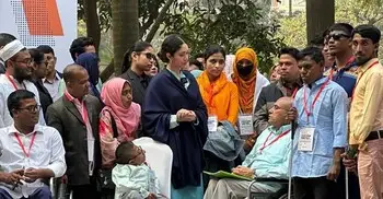 প্রতিবন্ধীদের পাশে জাইমা রহমান