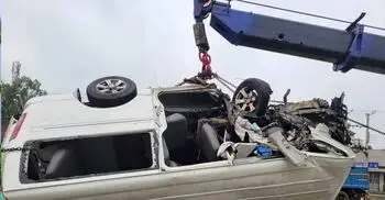 বগুড়ায় মাইক্রোবাস উল্টে নিহত ৩